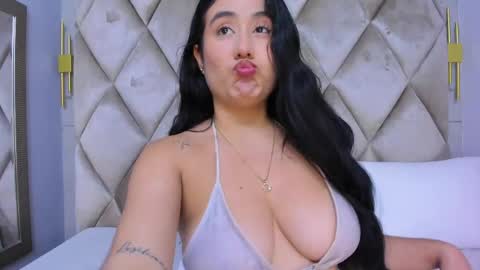 Gaby  online show from April 11, 12:09 pm