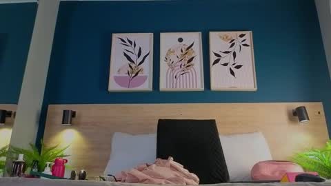 Gaby online show from October 29, 8:10 pm