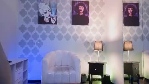 Snapshot of gabypetit chatting on July 10, 8:00 pm Gaby online show from July 10, 8:00 pm