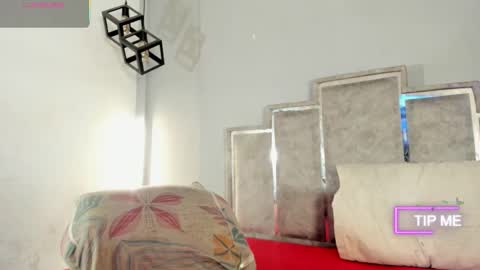 gabyyjones online show from January 18, 11:36 am