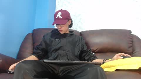 gadiel_sex online show from February 17, 12:27 pm