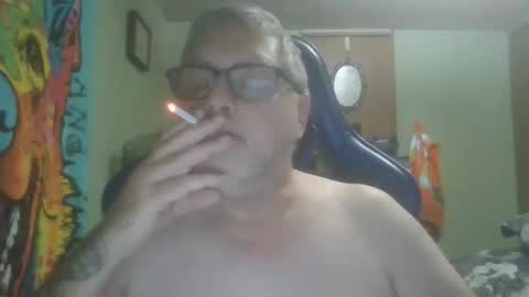 Snapshot of gadude45 chatting on November 8, 6:46 am gadude45 online show from November 8, 6:46 am