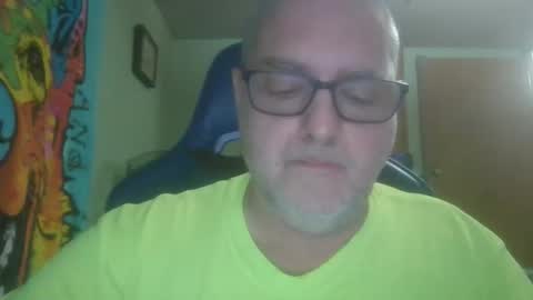 Snapshot of gadude45 chatting on November 19, 12:54 am gadude45 online show from November 19, 12:54 am
