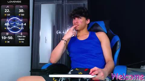 gael_jones online show from December 23, 5:05 am