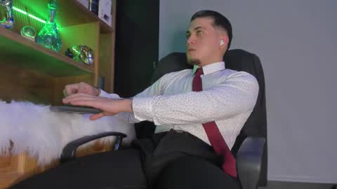 Gael Williams online show from September 17, 6:31 pm