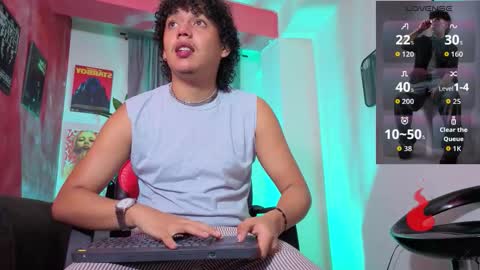 Snapshot of gaeloconner chatting on February 9, 2:59 am Gael Conner online show from February 9, 2:59 am