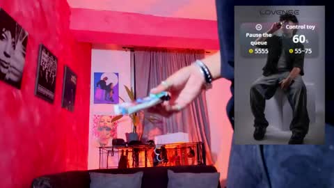 Gael Conner online show from April 18, 4:38 am