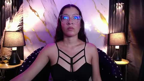 Snapshot of gagingbriana chatting on June 2, 2:02 am Briana online show from June 2, 2:02 am