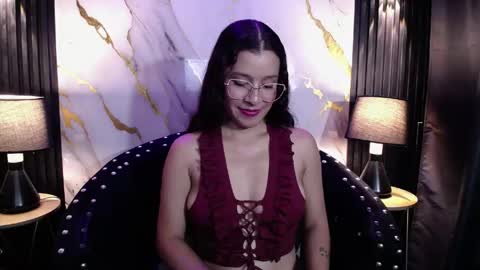 Snapshot of gagingbriana chatting on June 6, 2:27 am Briana online show from June 6, 2:27 am