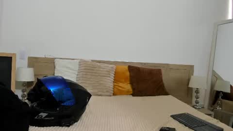 Snapshot of gaia_n_nix chatting on July 9, 8:02 pm gaia_n_nix online show from July 9, 8:02 pm