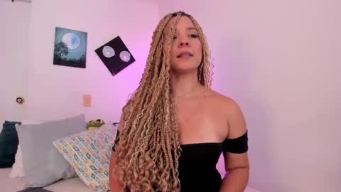 gaia_stonne online show from October 28, 12:19 pm