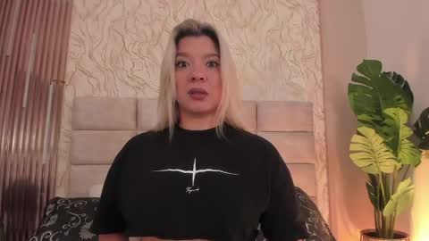 gaia_stonne online show from April 8, 12:05 pm