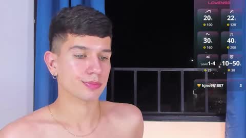 gal_stone_ online show from February 3, 2:53 am