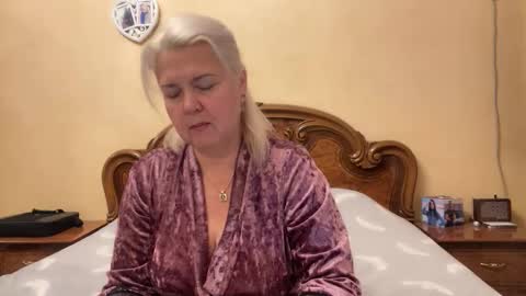 galatea_2025 online show from October 19, 4:18 pm