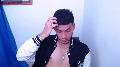 Snapshot of gambitoz chatting on September 24, 8:34 pm Gabriel online show from September 24, 8:34 pm