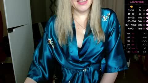 Janette online show from December 19, 11:14 pm