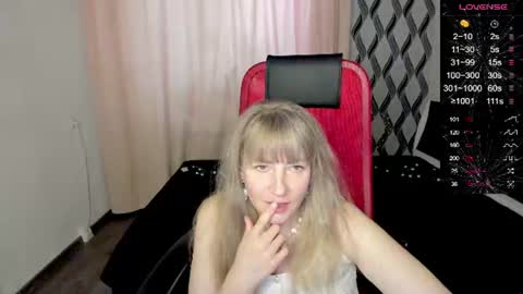 Janette online show from June 16, 3:20 am