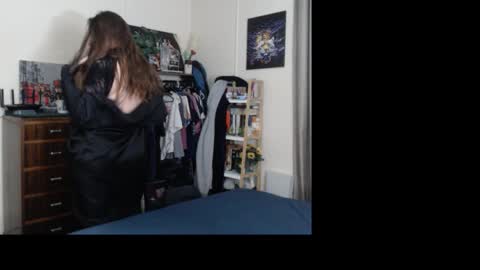 Snapshot of gangbangxxxgirl chatting on March 28, 10:48 am HOT online show from March 28, 10:48 am