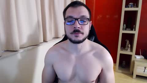 GangstaLover online show from January 13, 4:40 am