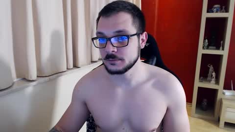 GangstaLover online show from January 17, 4:39 am