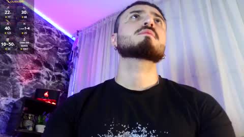 Chris  Dont forget to gift me thumb up Its very important to me and makes me happy AF  online show from October 6, 6:33 am