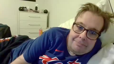 Gary online show from March 2, 12:46 am