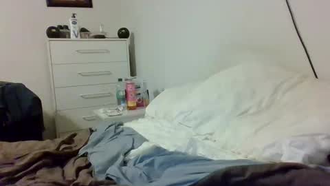 Gary online show from March 25, 2:06 am