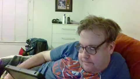 Snapshot of garyg930 chatting on July 12, 12:56 am Gary online show from July 12, 12:56 am