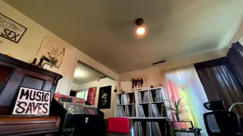 marvin pumpt online show from September 16, 2:07 pm