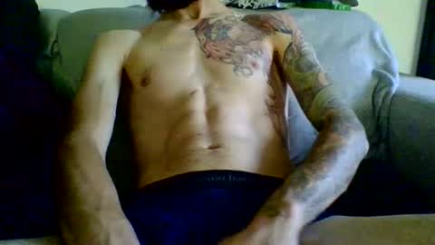 Snapshot of garyreal1990 chatting on May 9, 5:40 pm garyreal1990 online show from May 9, 5:40 pm