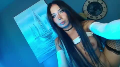 Anya online show from April 22, 3:57 pm