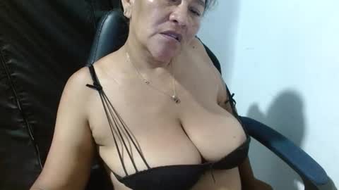 katia online show from November 25, 5:29 am