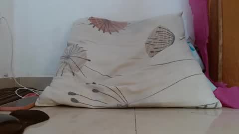 Snapshot of gatito02139159 chatting on July 21, 5:37 pm gatito02139159 online show from July 21, 5:37 pm