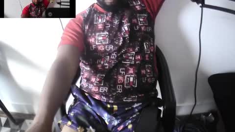 Snapshot of gatodelicio chatting on October 30, 7:14 pm gatodelicio online show from October 30, 7:14 pm