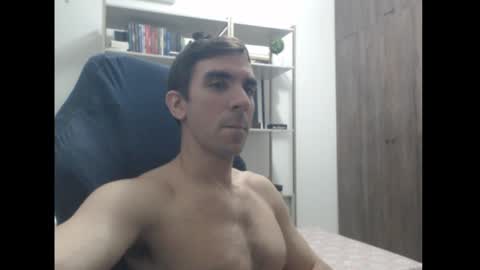 Snapshot of gatosarado23 chatting on December 9, 11:03 pm gatosarado23 online show from December 9, 11:03 pm