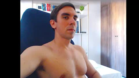 Snapshot of gatosarado23 chatting on October 2, 6:37 pm gatosarado23 online show from October 2, 6:37 pm