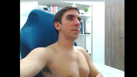 Snapshot of gatosarado23 chatting on October 10, 2:32 am gatosarado23 online show from October 10, 2:32 am