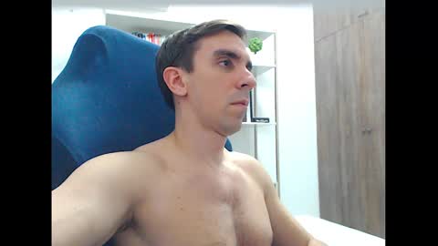 gatosarado23 online show from October 26, 5:46 am