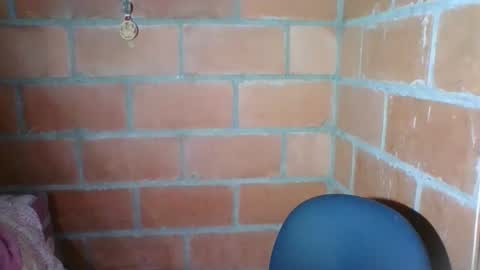 Snapshot of gattitosexy_95 chatting on October 24, 6:59 pm gattitosexy_95 online show from October 24, 6:59 pm