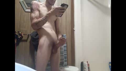 Snapshot of gatz21590 chatting on November 5, 6:08 pm gatz21590 online show from November 5, 6:08 pm