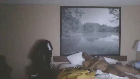 GaWdZKuMn online show from November 12, 5:19 am