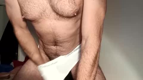 Snapshot of gay_pole chatting on October 31, 8:54 pm gay_pole online show from October 31, 8:54 pm