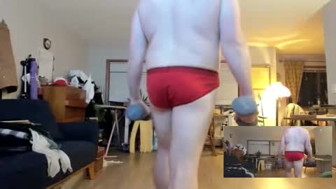 Snapshot of gaygoddessgarrett chatting on October 22, 12:00 am Garrett online show from October 22, 12:00 am