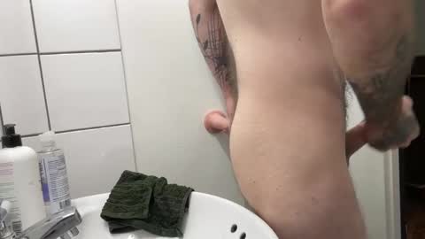 Snapshot of gaytattooed chatting on September 29, 1:49 pm gaytattooed online show from September 29, 1:49 pm