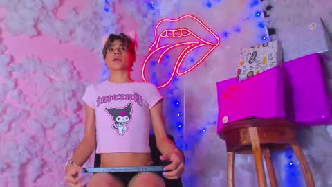 HAN online show from December 17, 3:29 pm