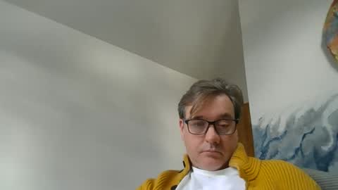 Snapshot of gazzaboy123 chatting on December 19, 12:45 pm gazzaboy123 online show from December 19, 12:45 pm