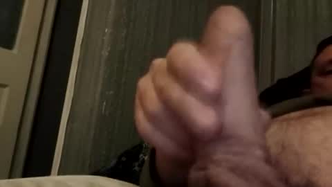 Snapshot of gazzer467237 chatting on February 16, 6:48 pm gazzer467237 online show from February 16, 6:48 pm