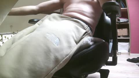 Snapshot of gbm67 chatting on January 28, 9:19 am gbm67 online show from January 28, 9:19 am