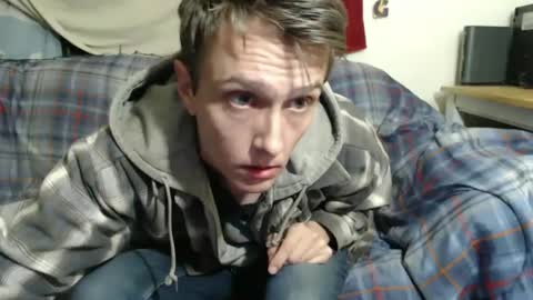 Snapshot of gdanch chatting on January 26, 12:26 am G online show from January 26, 12:26 am