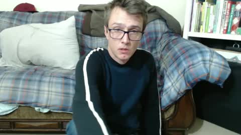 Snapshot of gdanch chatting on February 13, 11:50 am G online show from February 13, 11:50 am